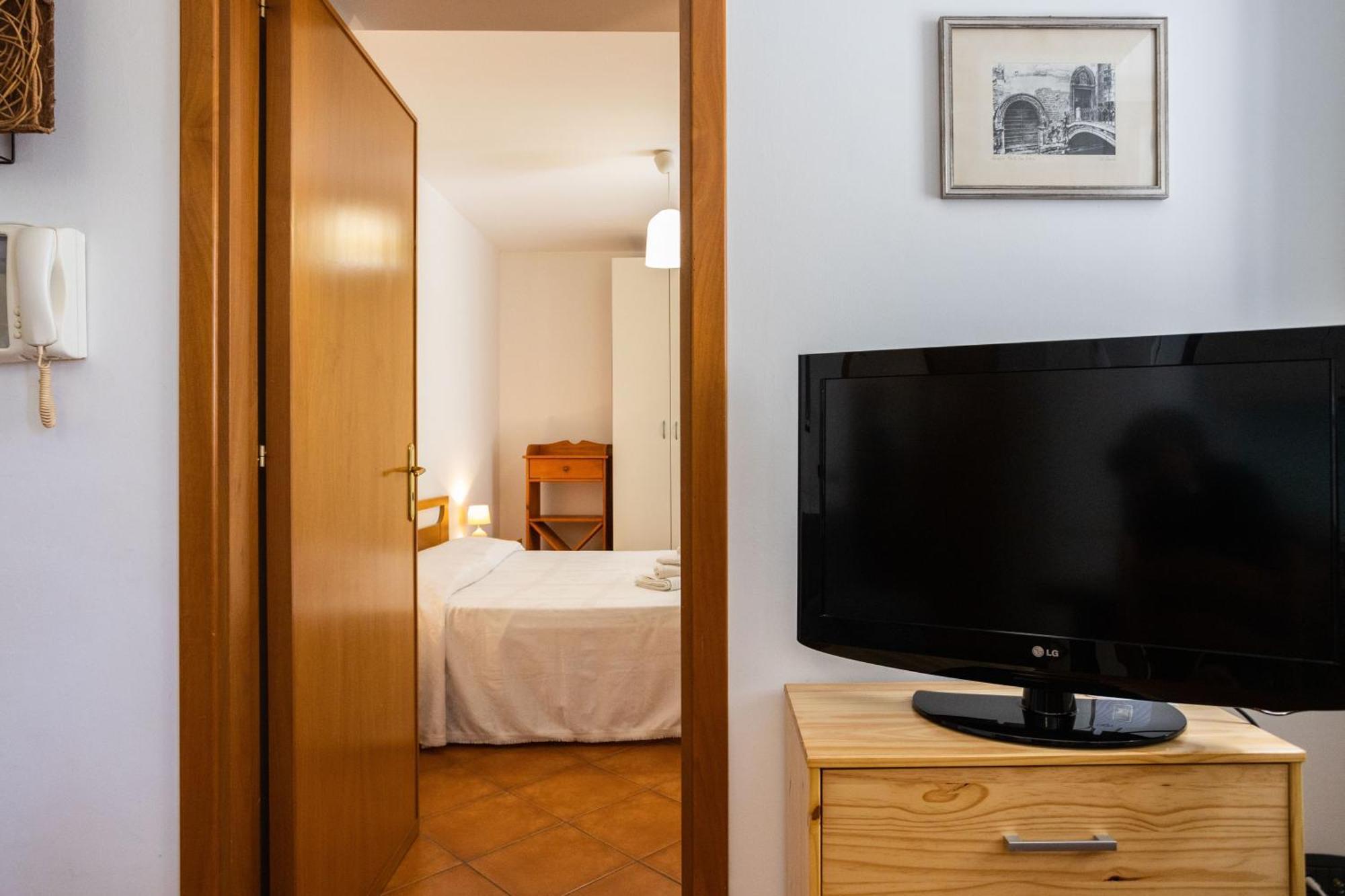 Apartamento Hola Cathedral House Al Capo Palermo Exterior foto